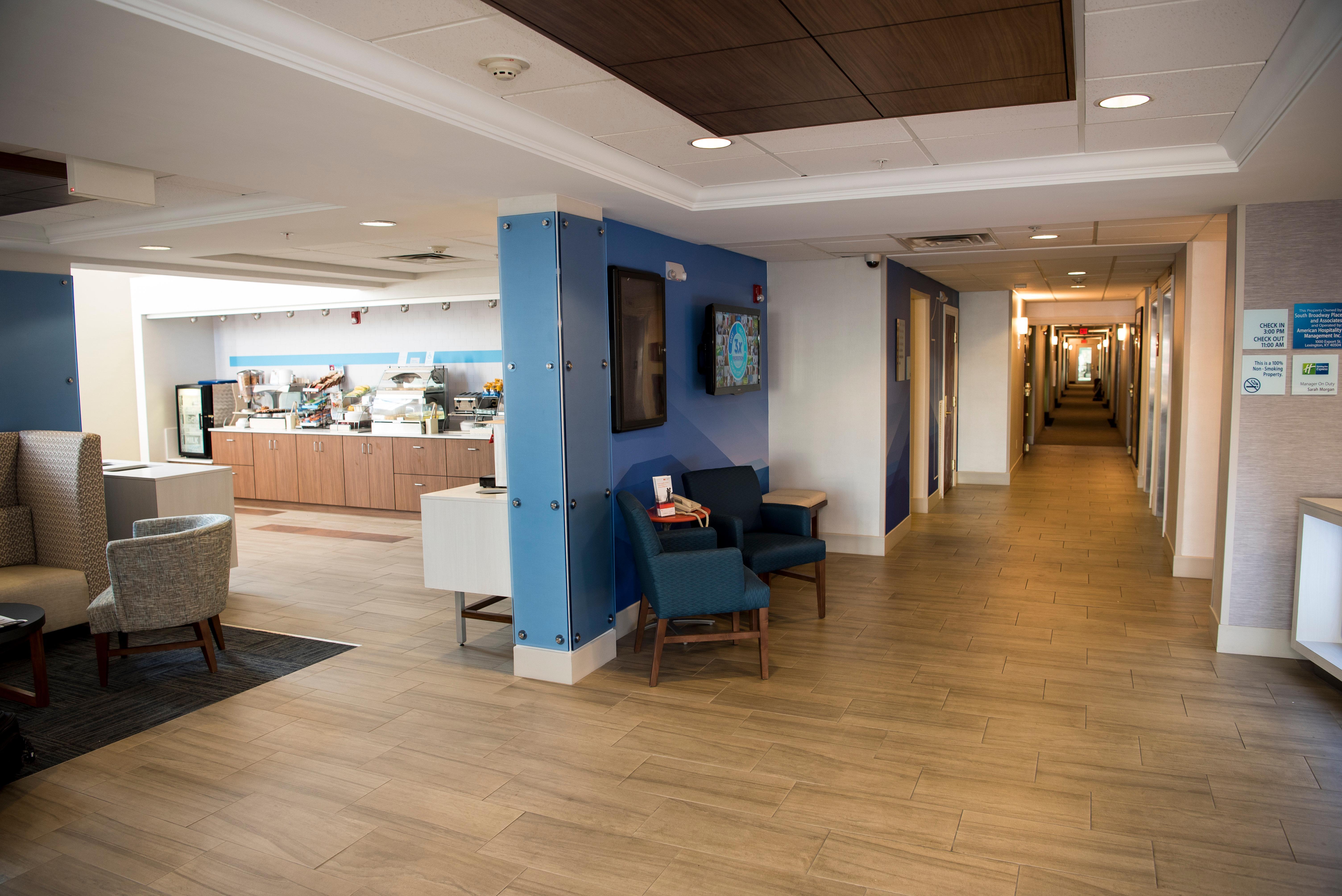 Holiday Inn Express Hotel & Suites Lexington-Downtown University By Ihg Exterior foto