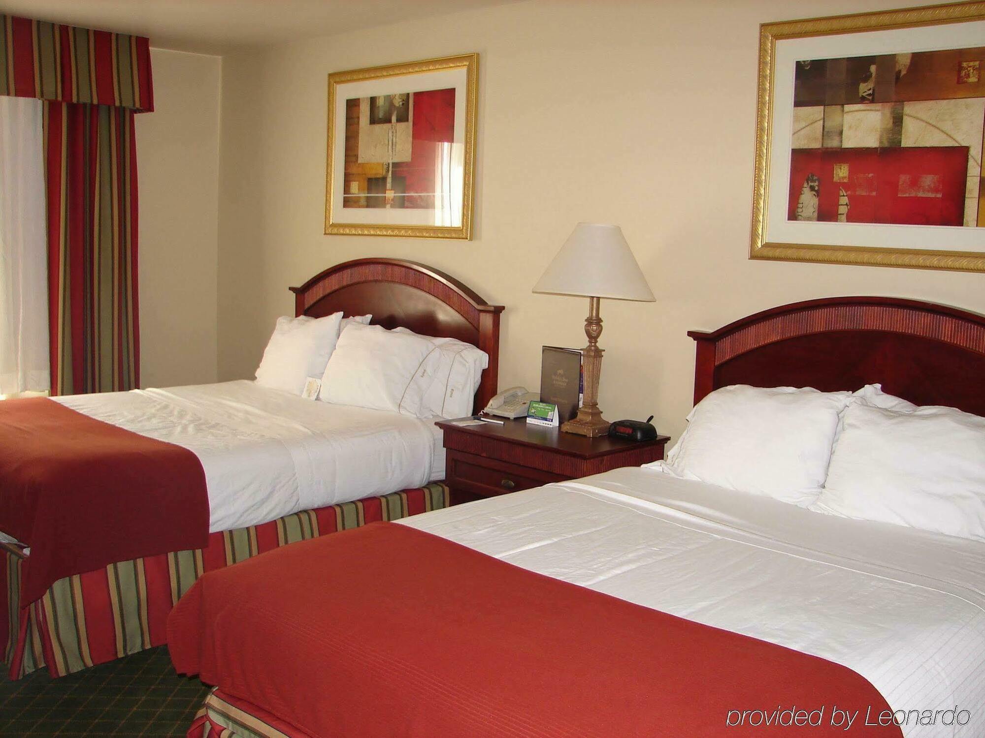 Holiday Inn Express Hotel & Suites Lexington-Downtown University By Ihg Exterior foto